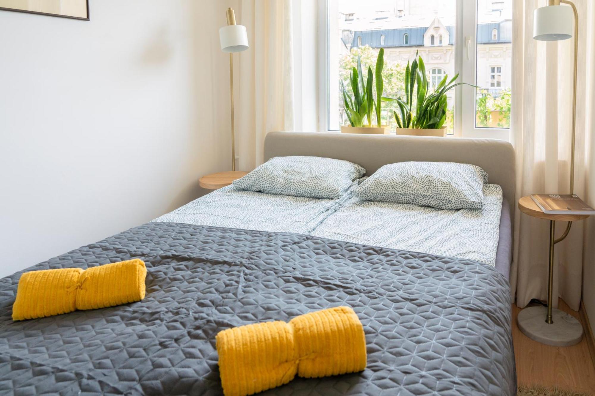 Greenpoint Hoza Apartment Warschau Exterior foto